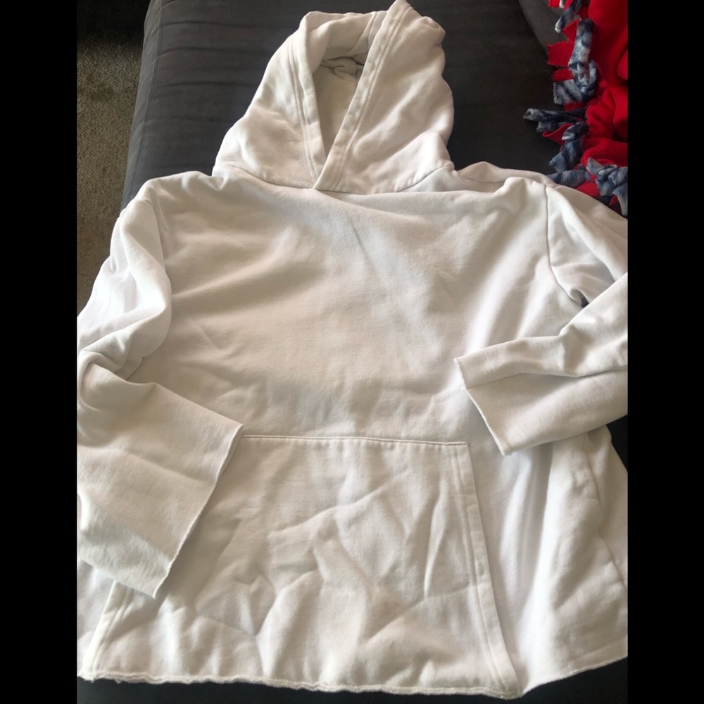 Hooded white sweatshirt